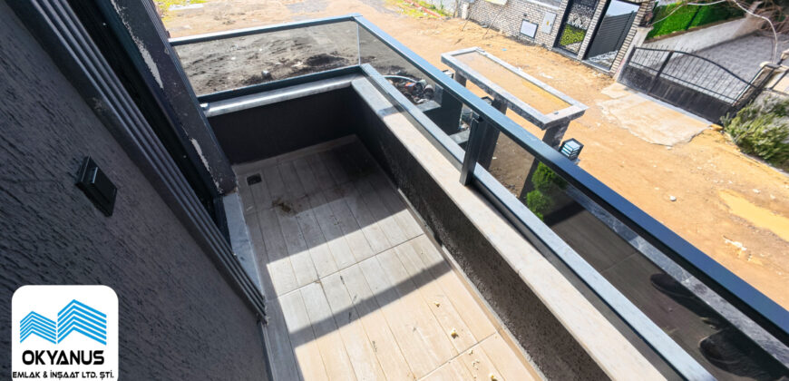 KOCAALİ’DE SATILIK 3+1 DENİZE KOMŞU LÜKS VİLLA